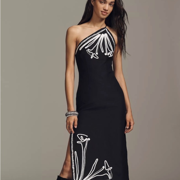 Significant Other Dresses & Skirts - Significant Other Orlah Petite Linen Blend Midi Dress - 10P